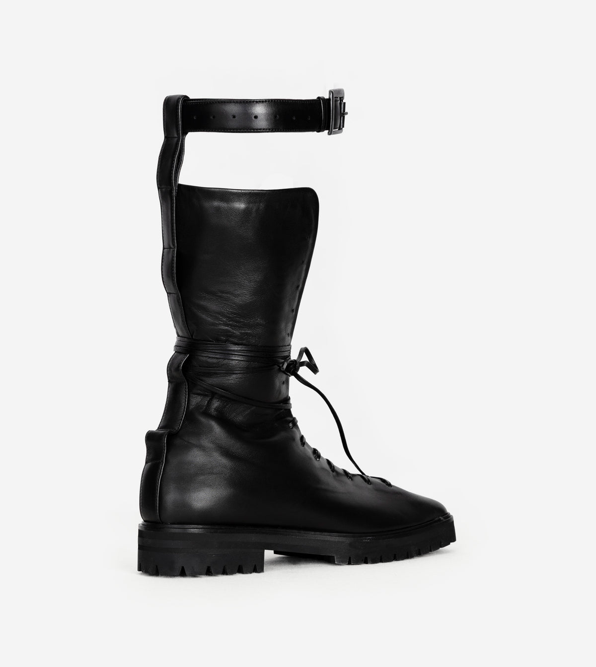 LACED-UP BOOT 001