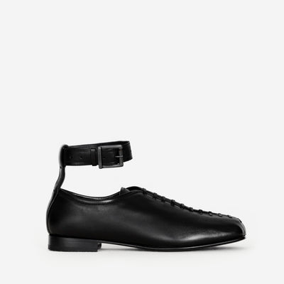 LACED-UP LOAFER 001 (few left in stock)